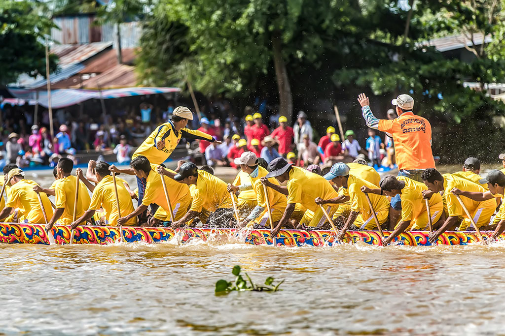 xuoi_phuong_nam_don_le_hoi_khmer_mua_nuoc_noi.-01.jpg