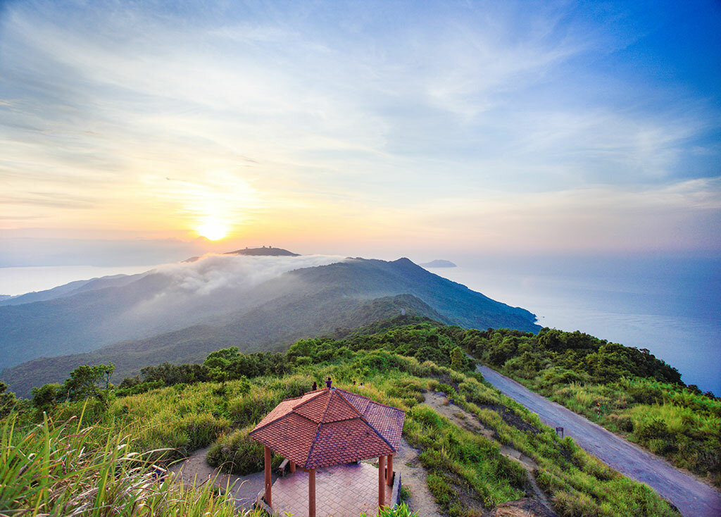 3_ngoi_chua_nhat_dinh_phai_vieng_tham_khi_den_da_nang.-06.jpg